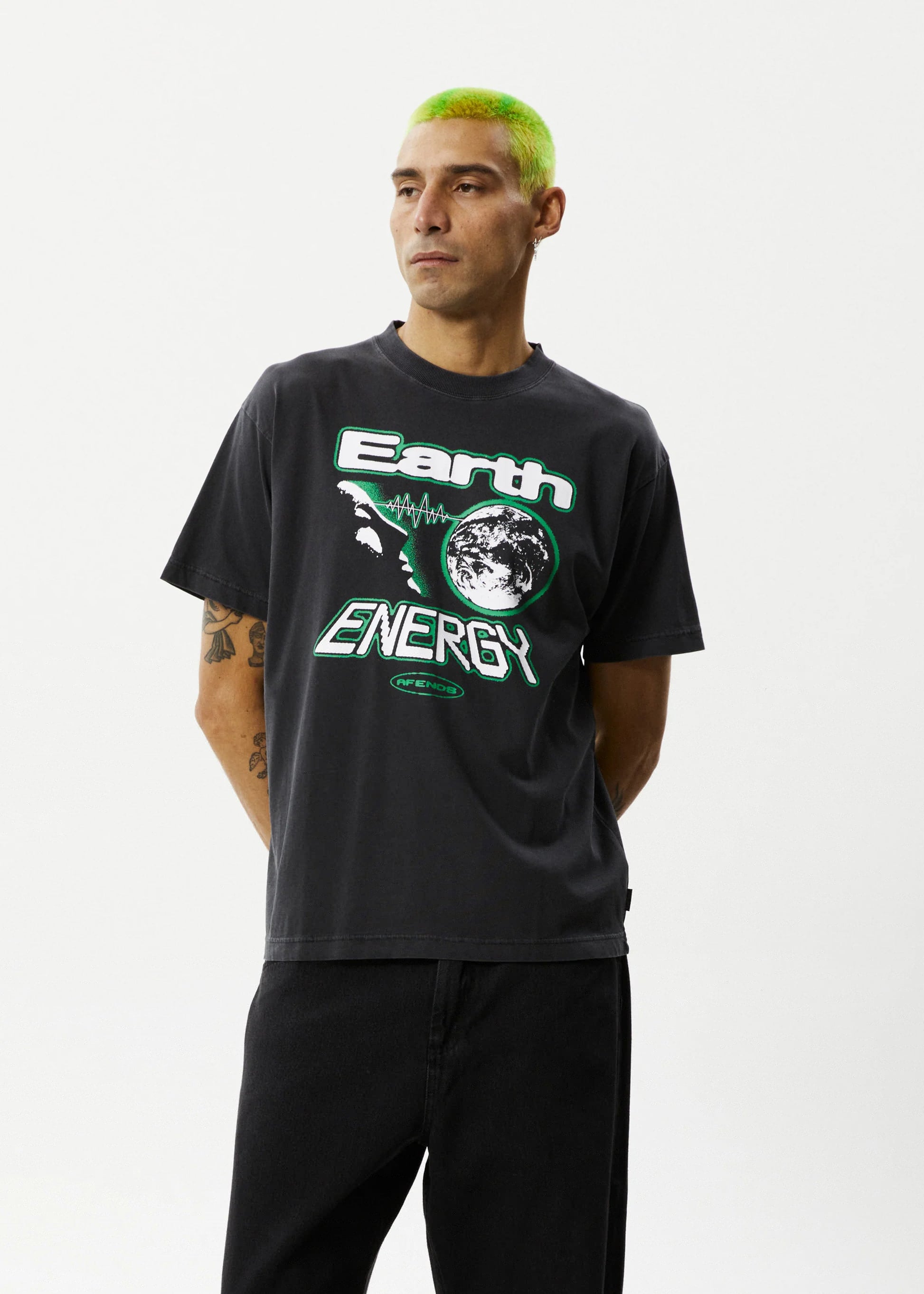 m tops - AFENDS - Earth Energy Recycled Boxy Fit Tee - Nagel wereld