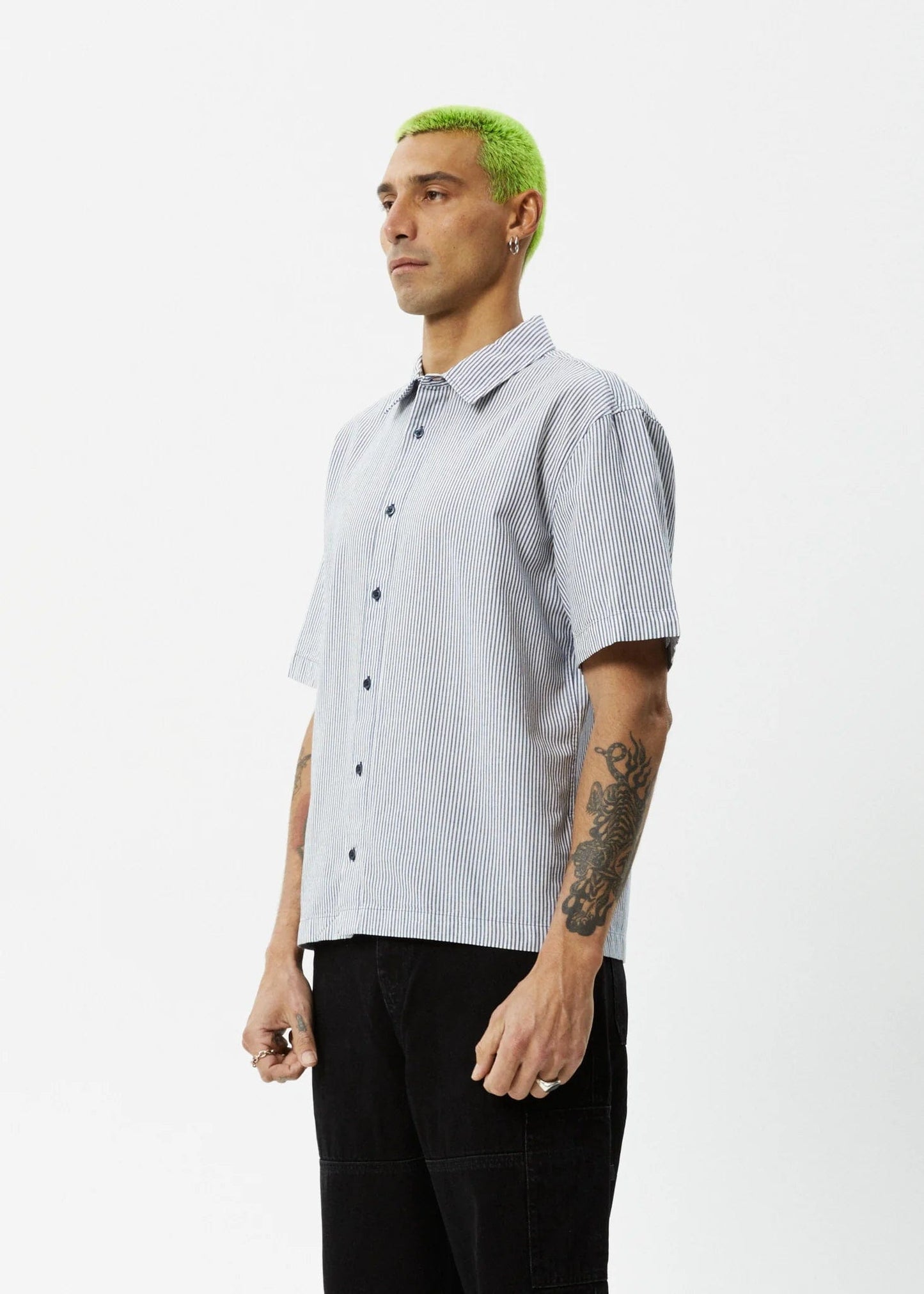 m tops - AFENDS - Intergalactic Recycled Short Sleeve Shirt - Nagel wereld