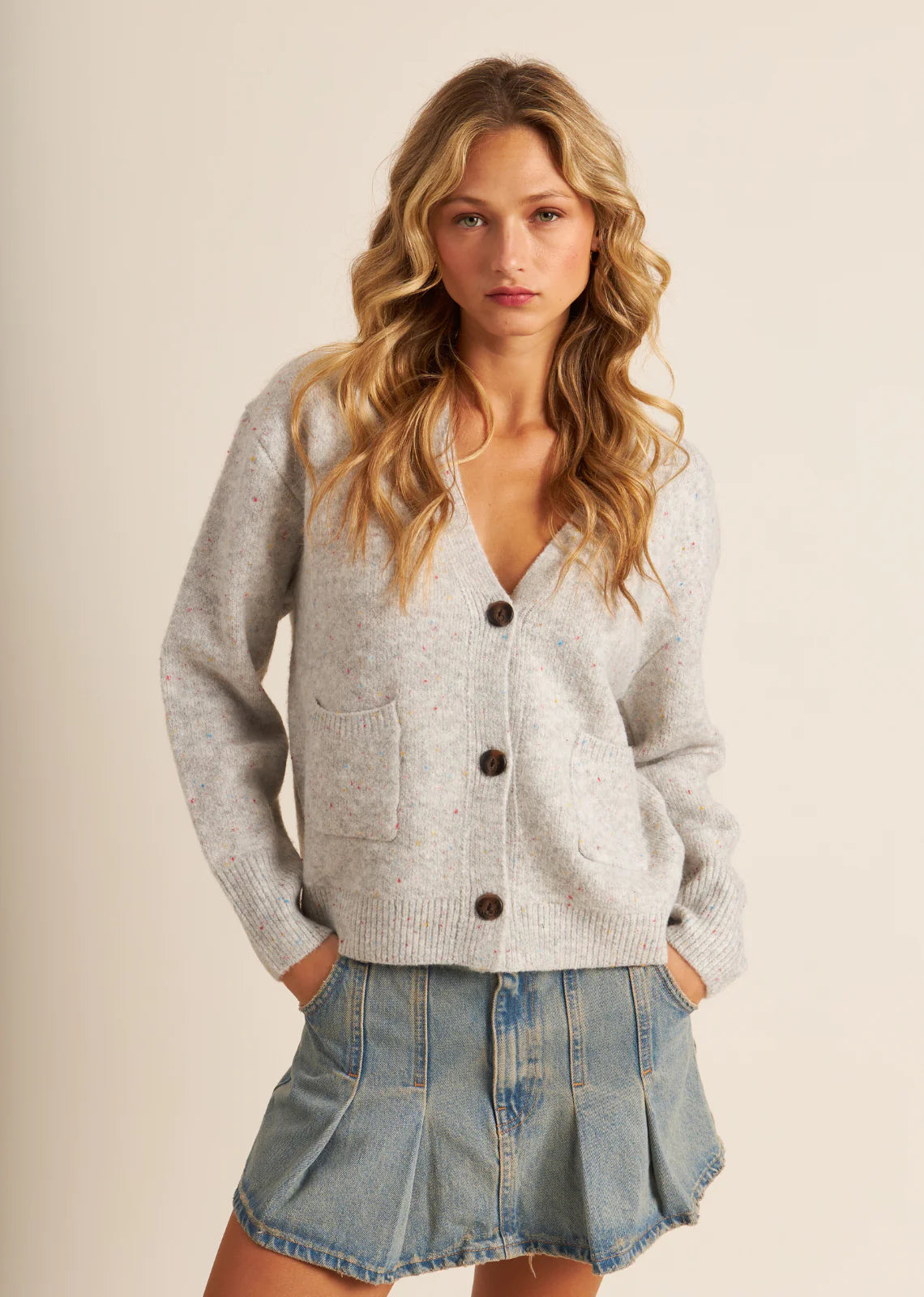 Sweater - JOHN & JENN - Braxton Cardi w/ Flecks - Nagel wereld