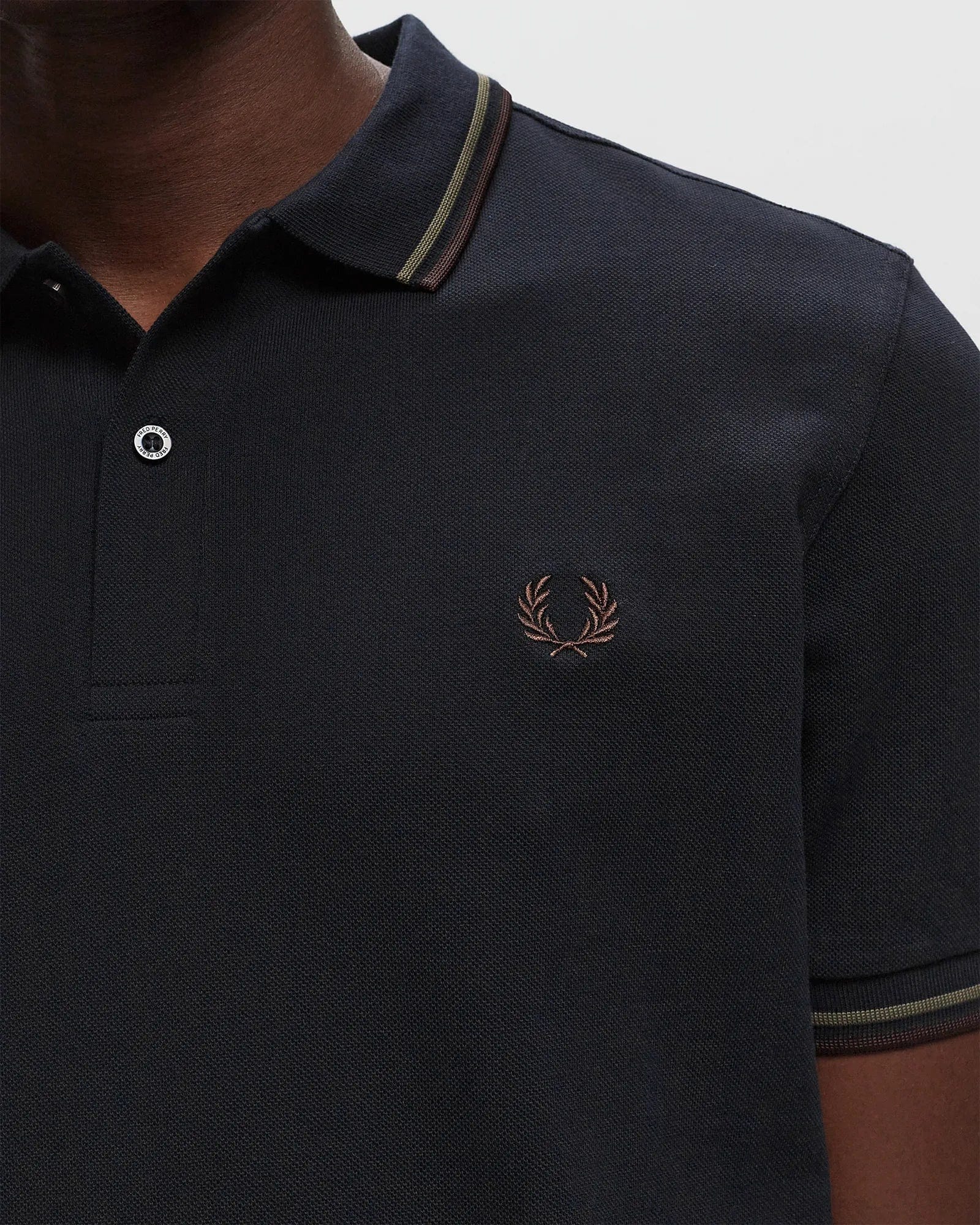 m tops - FRED PERRY - Twin Tipped Shirt - Nagel wereld