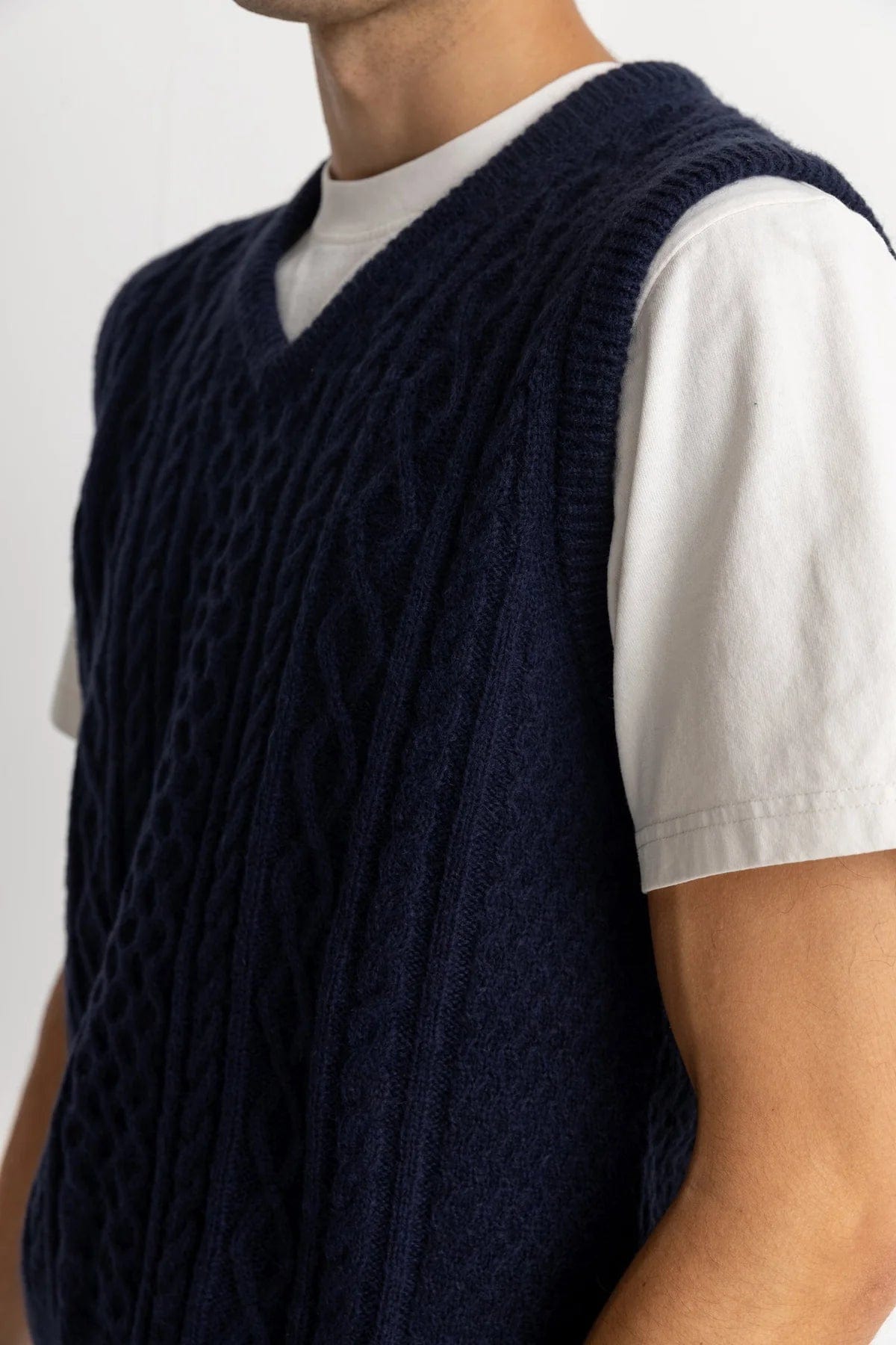 M SWEATERS - RHYTHM - Mohair Knit Vest - Nagel wereld